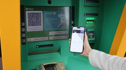 Halyk Bank отключил оплату бонусами картой и через Apple Pay
