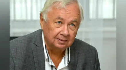 Токаев наградил Народного писателя Казахстана орденом «Барыс» I степени