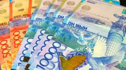 Тенге или Теңге? В Казахстане определились с написанием национальной валюты