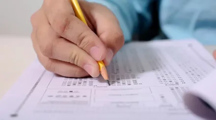 PISA-2025: Мектеп жағдайы жақсарғанымен, оқушылардың білімі неге өспей отыр?