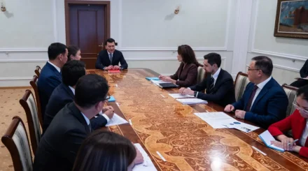 Ерлан Қарин мемлекеттік байланыс орталықтарының жұмысын жақсартуды тапсырды