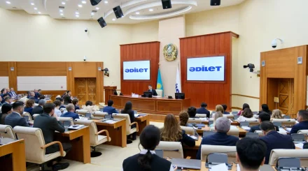 «Әділет» партиясы фракциясы Құрылтайдағы жұмыс барысының негізгі бағыттарын талқылады