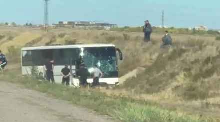  Қарағанды маңында жолаушылар автобусы жолдан шығып кеткен 