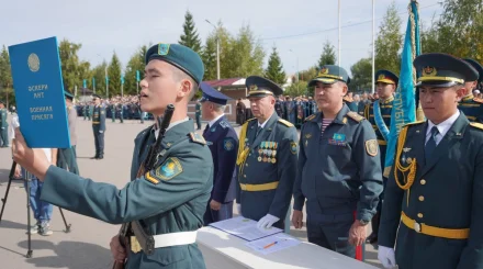 Около 200 курсантов приняли Военную присягу в Академии Нацгвардии в Петропавловске