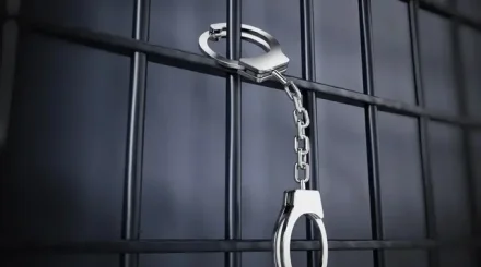 «Есірткі жасырғаны үшін 2 мың теңге алған». Таразда есірткі таратқан ер адам ұсталды