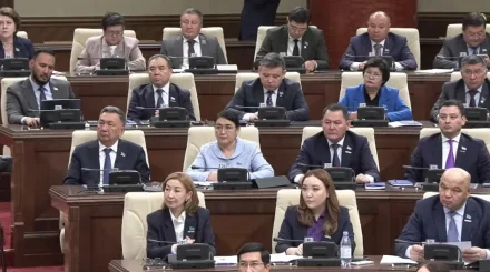 Еспаева депутаттардың сауалы турасында: Құрылтай басшылығы ешқандай шектеу қоймайды