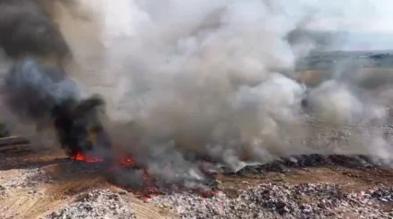 Под Алматы загорелся мусорный полигон