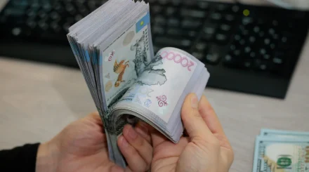 С 1 октября в Казахстане изменят выплаты при потере работы