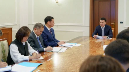   Ерлан Қарин «Заң мен Тәртіп» қағидатын, «Таза Қазақстан» жобасы мен «Адал азамат» тәрбие бағдарламасын іске асырудың маңыздылығын атап өтті   
