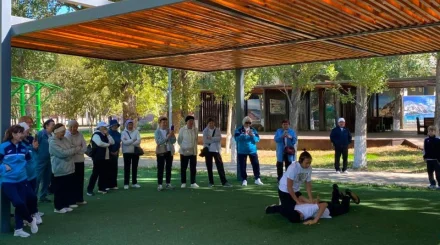 Отбасы күні: Астанада қарттарға ерекше көңіл бөлінді