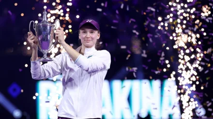 Елена Рыбакина первой вышла на WTA Finals-2026