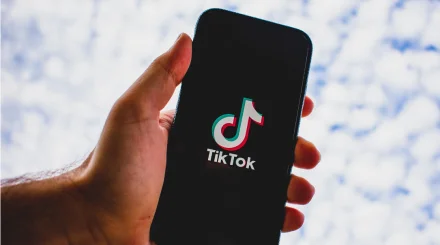TikTok жасанды интеллектке қатысты жаңа ережелер енгізеді