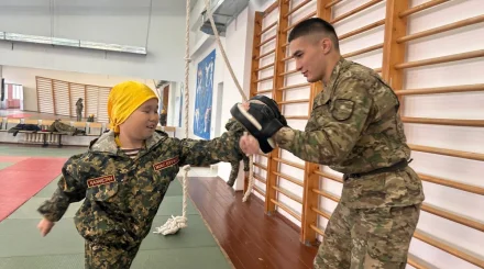 "Жас Бүркіт": как школьники знакомятся с военной службой в столичной бригаде Нацгвардии