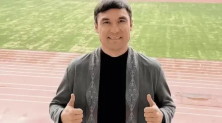 Олимпийский чемпион Серик Сапиев зарегистрировал бизнес в МФЦА