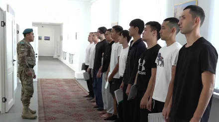 Родине служить: в Казахстане начался осенний призыв