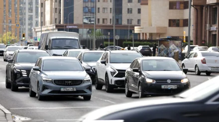 Автопарк Казахстана превысил 6 млн транспортных средств