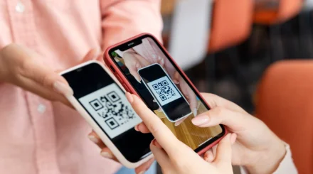 Қытай мен Үндістанда QR арқылы төлеу: Мүмкіндік қашан ашылады?