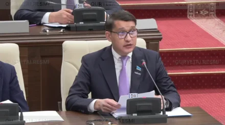 Ғылымға бөлінген 260 млрд теңге: депутат қаржының қайтарымын бағалауды ұсынды