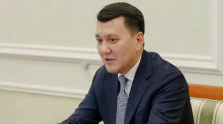 Қазақстанда не өзгереді? Ерлан Қарин ішкі саясаттың үш басымдығын атады
