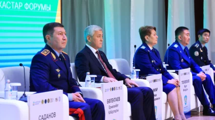Осознанный выбор вместо «легких денег»: в Караганде прошел молодежный форум