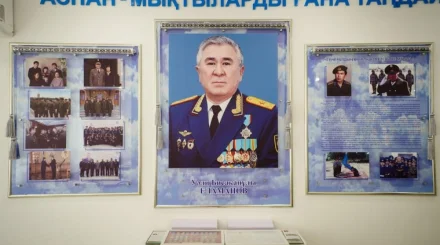 Военно-патриотический класс имени первого командующего ДШВ Казахстана открыли в Астане