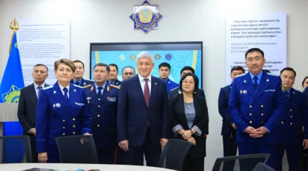 Құқықтық сауатты ұрпақ – қауіпсіз қоғам негізі: Қарағанды облысында жастар форумы өтті