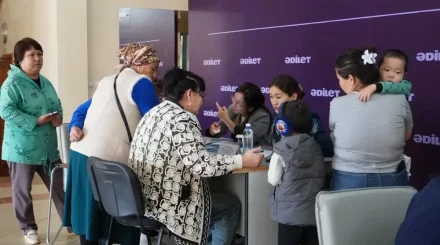 От лекарств до алиментов: что обсуждали в День открытых дверей партии «Әділет»