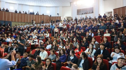 «Жастар – Заң мен тәртіптің тірегі»: Қарағандыда 15 мыңнан астам студент қатысқан форум өтті