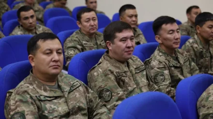 Военнослужащим Нацгвардии напомнили об ответственности за нарушение ПДД