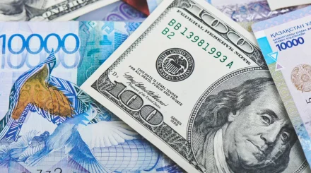 Курс доллара вырос: почем валюту продают в Астане и Алматы