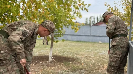  Тазалық – ортақ міндет: 5573 әскери бөлімінің жеке құрамы сенбілікке шықты 