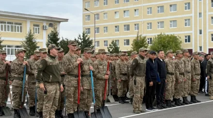   Тазалық – ортақ міндет: 5573 әскери бөлімінің жеке құрамы сенбілікке шықты   