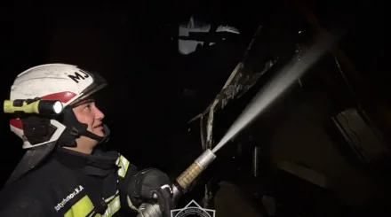 Астанада көпқабатты тұрғын үй өртеніп, 7 адам құтқарылды