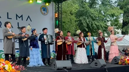 В Алматы в честь Дня города состоялся концерт молодых исполнителей «Әнім сенсің, Алматы!»