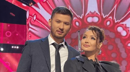 «Жұрт тағы қосып жүрмесін»: Аша Матайдың күйеуі ел арасындағы қауесетке жауап берді