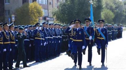   Ақтөбеде әскери институттың 67 түлегі офицер атанды   