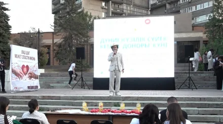 Шанс на жизнь: в Алматы рассказали о донорстве костного мозга