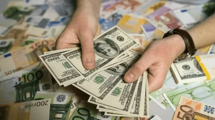 Сколько стоит доллар в Казахстане: курс валют на 21 сентября