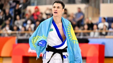   Еркінғали Бүркіталин аралас жекпе-жектен Азия ойындарында жеңіске жетті   