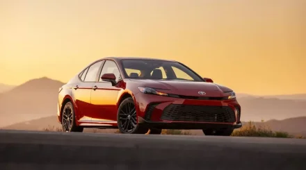 Toyota Camry отзывают из-за сбоя программы