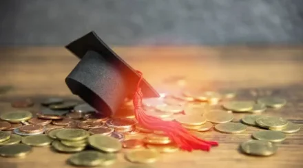 Повысят ли стипендии студентам в 2027 году: названы суммы выплат