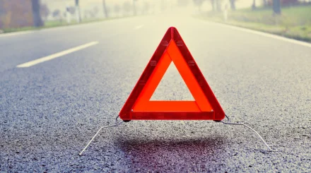 Жезқазғанда жасөспірімдер отырған көлік апатқа ұшырап, бір бала қаза тапты