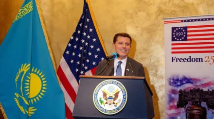 Қазақ тілін үйреніп жүрмін — АҚШ-тың Бас консулы Питер Кауфман