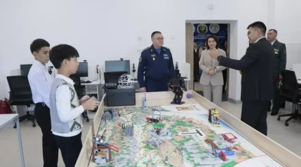 Заместитель министра обороны открыл классы начальной военной подготовки в Павлодаре