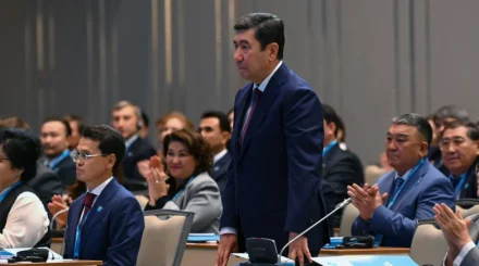   Ерлан Қошанов Қазақстан Халық Кеңесінің Төрағасы болып сайланды   