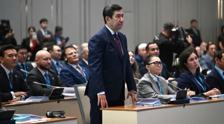 Ерлан Қошанов Қазақстан Халық Кеңесінің төрағасы болып сайланды