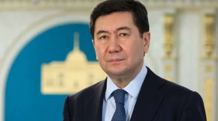 Қошанов Қазақстан Халық Кеңесінің төрағасы болып сайланды