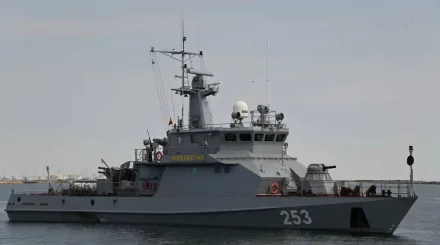 Тоғыз әскери қызметші қаза тапқан жағалаудан кадрлар пайда болды