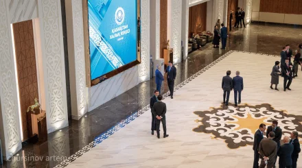 Елордада Қазақстан Халық Кеңесінің алғашқы сессиясы басталды