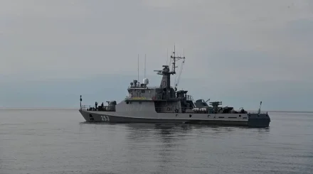 Девять военных погибли во время учений на Каспии